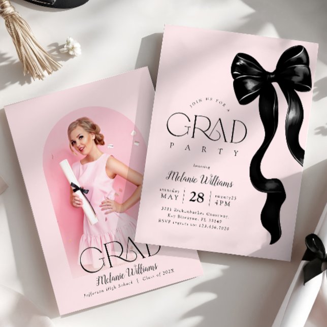 Convite de festa de graduação rosa com laço preto (Criador carregado)