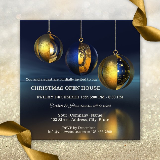 Convite de festas de Natal Artístico Azul Dourado  (An elegant modern Christmas Holiday invitation featuring gold metallic with blue Christmas baubles)