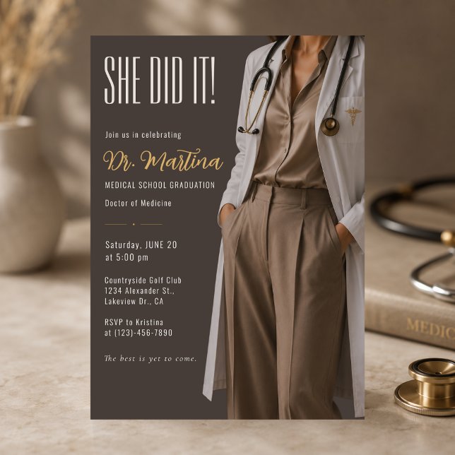 Convite de Formatura de Médica (Luxury female doctor graduation invitation with a modern editorial style and elegant mocha tones. 🤍)