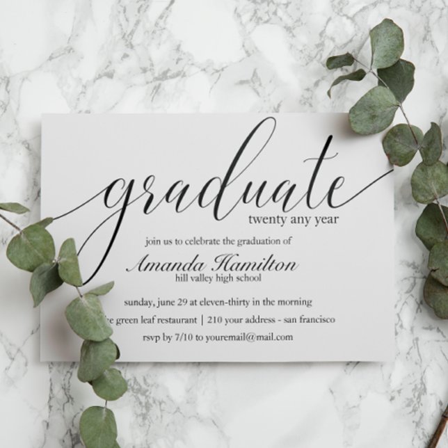 Convite de Formatura Tipografia Preto e Branco (Criador carregado)