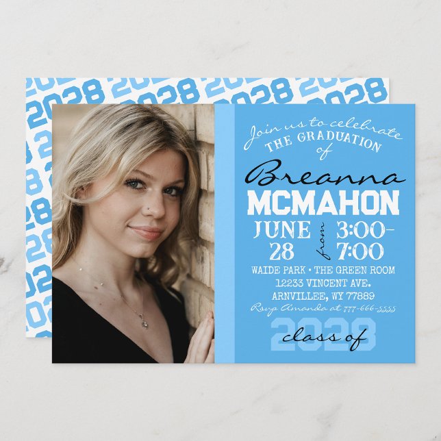 Convite de Foto para Graduação de Azul e Branco (Repeating Class Year 1 & 2 Photo Graduation Invitations & Announcements)