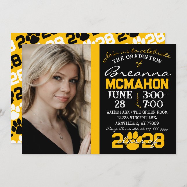Convite de Foto para Graduação Pawprint Preto e Do (Repeating Class Year 1 & 2 Photo Graduation Invitations & Announcements (Paw Print Version)