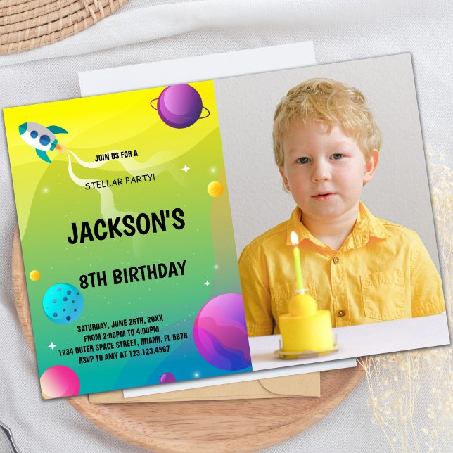Convite de Grupo de Espaço para Crianças Personali (Yellow Green Outer Space Birthday Invitations phot)