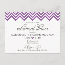 Convite de jantar de ensaio Chevron Roxo Postcard