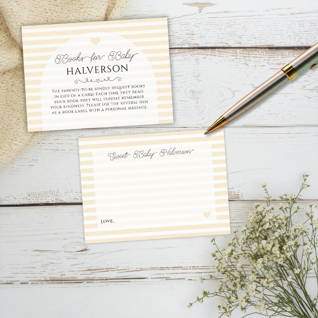Convite de Livro para Chá de Bebê em Xadrez Amarel (butter yellow and white pastel baby shower books for baby book request card set on white surface)