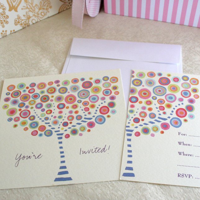 Convite de Preenchimento em Branco com Árvore em C (Criador carregado)