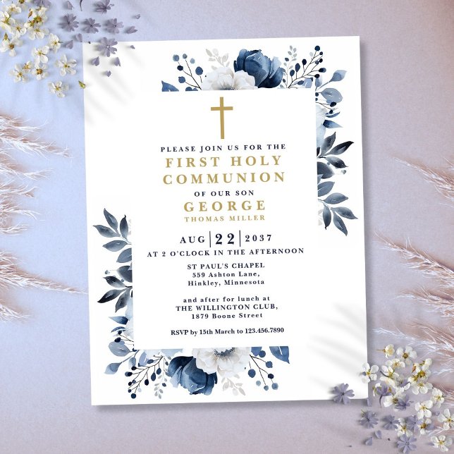 Convite de Primeira Comunhão Floral Azul Marinho (Navy Blue Floral First Holy Communion Invitation Postcard)