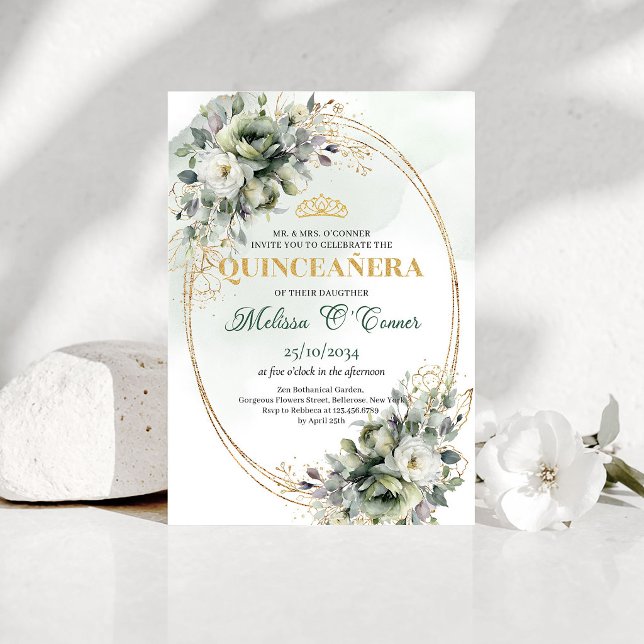 Convite de Quinceañera de Eucalipto Verde e Branco (Green And White Eucalyptus Quinceañera Invite)