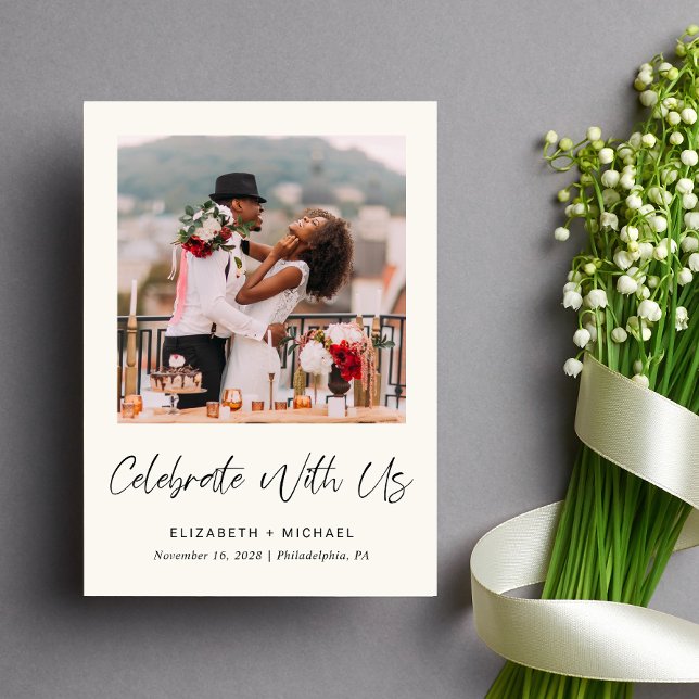Convite de Recepção de Casamento Elegant Photo Cre (Celebrate your love story with a reception invitation showcasing your favorite wedding photo)
