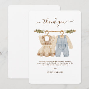 Convite de Revelação do Sexo do Bebê com Roupas de