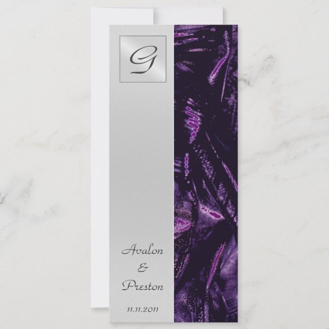 Convite de seda roxo do programa do casamento do (Frente)