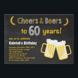 Convite do aniversário dos elogios e das cervejas<br><div class="desc">Convite do aniversário dos elogios e das cervejas 60th. Aniversário adulto. Aniversário da cerveja para homens. Fundo preto e branco do quadro. Para uma personalização mais adicional,  clique por favor "personalizam-no" botão e usam-nos nossa ferramenta de design para alterar este modelo.</div>