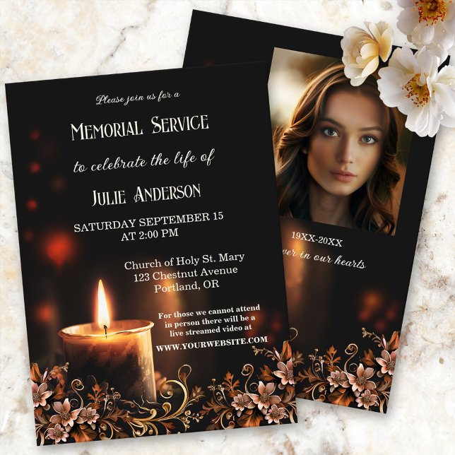 Convite do Serviço Memorial do Funeral Fotográfico (Memorial, funeral service or celebration of life invitation featuring a candle and flowers.)
