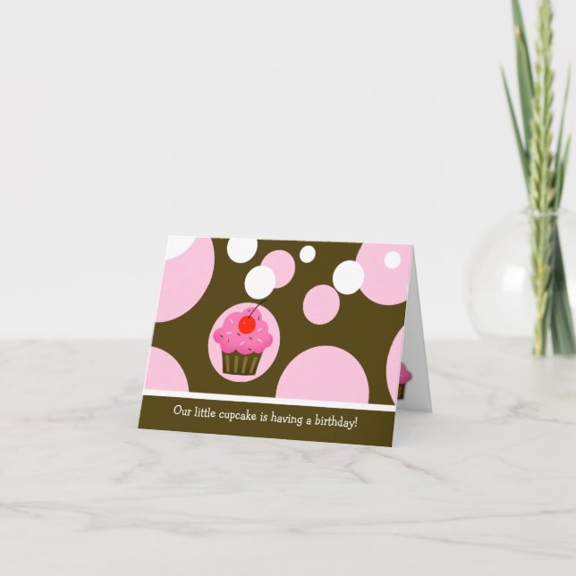 Convite dobrado moderno do cupcake Brown/rosa da (Frente)