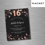 Convite Doce 16 estrelas rosa de ouro pretas luxo<br><div class="desc">Um fundo preto clássico,  decorado com estrelas douradas rosa. Personalize e adicione um nome e detalhes da parte. O número 16 é escrito com um script de estilo de balão.</div>