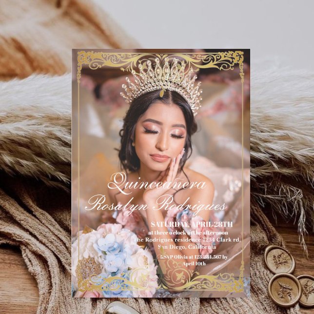Convite Elegante de Quinceanera Dourado Branco com (Criador carregado)
