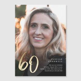 Convite Escrito Minimalista Preto e Dourado 60º Aniversári