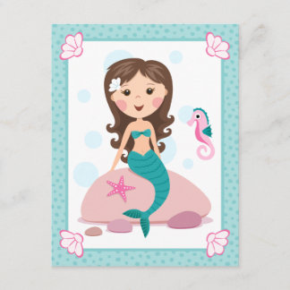Convite feminino bonito do aniversário da menina