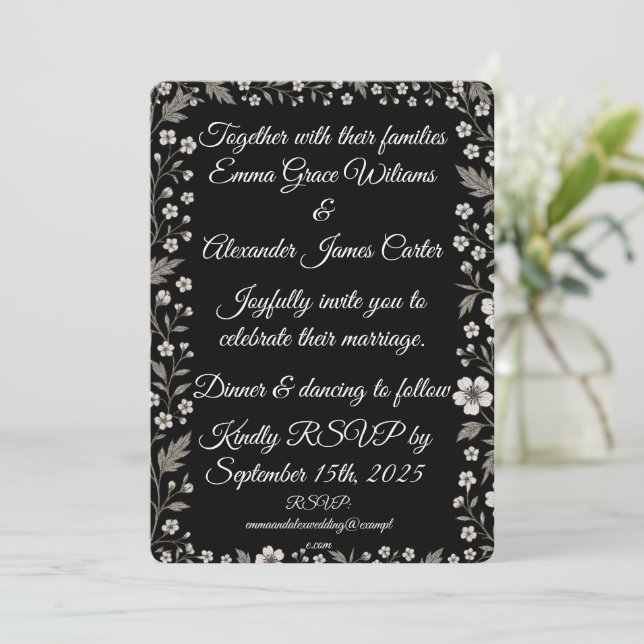 Convite Floral Negro para Casamento com Branco Ele (Em pé/Frente)