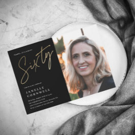 Convite Foto Dourada Mínima de Script Preto Foto 60º Anive