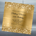Convite Glittery Gold Foil 50th Birthday<br><div class="desc">Crie seu convite magnético de formato quadrado de 50 anos para o dia especial dela. O plano de fundo apresenta uma brilhante brilha dourada esparsa e um trabalho de arte digital de folha de ouro metálico. Você pode personalizar os estilos de fonte para adequá-los aos seus planos de festa de...</div>