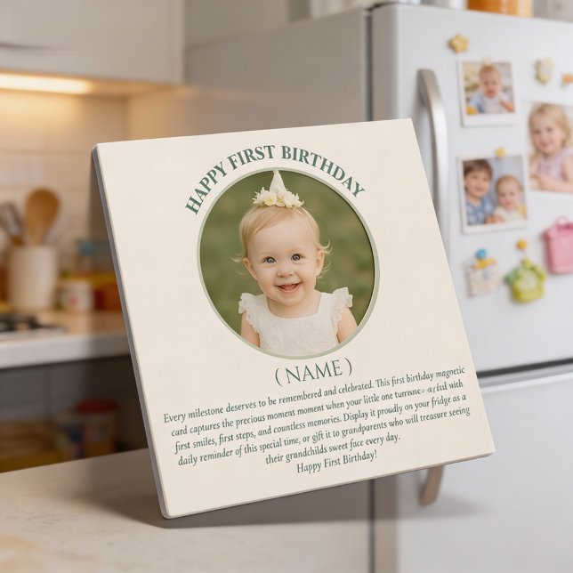 Convite Ímã Fino Verde Sage para Primeiro Aniversário com  (Criador carregado)