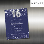 Convite marinho de 16 estrelas de prata, luxo<br><div class="desc">Um cartão magnético de convite moderno,  na moda e glamouroso para uma doce festa de aniversário 16,  16. Um fundo azul marinho,  decorado com estrelas de falso prata. Personalize e adicione seu nome e detalhes da festa. O número 16 é escrito com uma fonte no estilo do balão.</div>