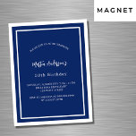 Convite Marinho de aniversário luxo minimalista branco azu<br><div class="desc">Um convite magnético moderno e elegante. Um fundo azul marinho decorado com quadros brancos. Personalize e adicione um nome e detalhes. Texto branco.</div>