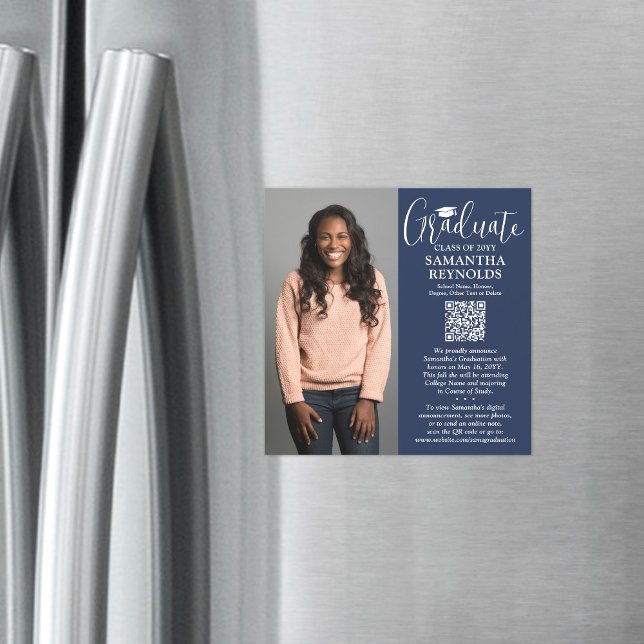 Convite Marinho de Graduação QR Magnet de Anúncio de Foto  (Criador carregado)
