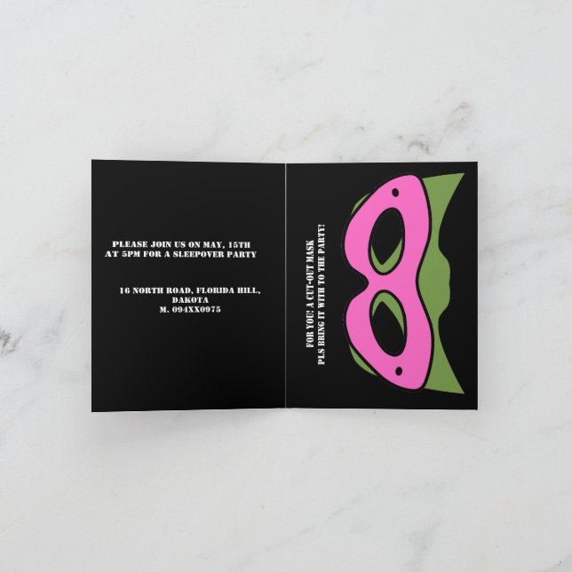 Convite Menino Super-Herói Avatar de jogo rosa e verde e m (Interior)