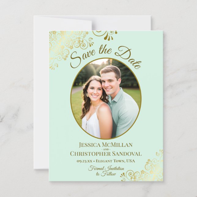 Convite Mint Green & Gold Wedding Save the Date Oval Photo (Frente)