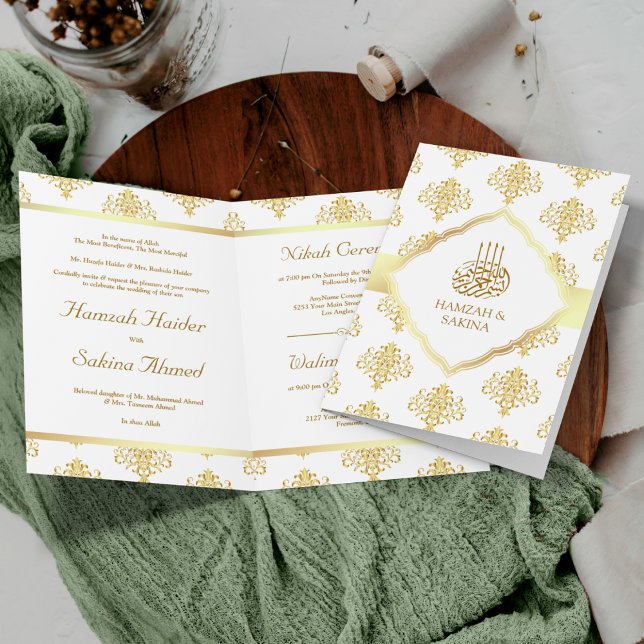 Convite Padrão de Damasco Branco e Dourado para Casamento  (Criador carregado)