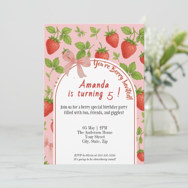 Convite para Aniversários de criança de morango do (Em pé/Frente)