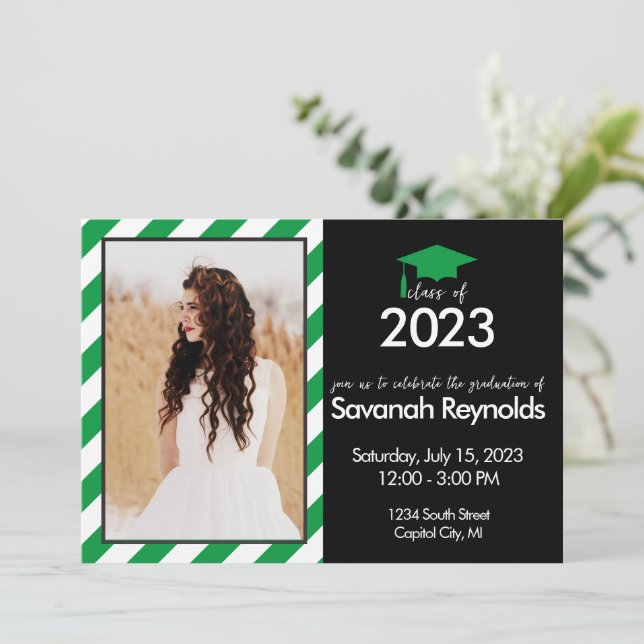 Convite para Casa Aberta de Graduação com Foto (Em pé/Frente)