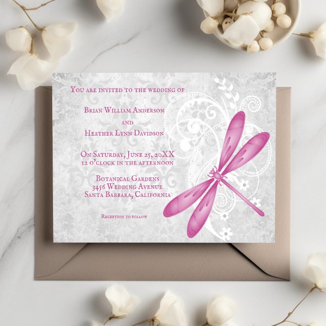 Convite para Casamento de Dragonfly Magenta (Magenta Dragonfly Wedding Invitation)