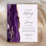 Convite para Casamento Moderno Dourado Agate Roxo<br><div class="desc">A borda esquerda deste elegante convite de casamento moderno apresenta uma cor d'água roxa, borda agitada, aparada com falso brilho dourado. O texto personalizável combina escrita manual, matriz e fontes itálicas em cinzas de carvão em um fundo púrpura pálido. O verso apresenta um design de agate roxo e dourado correspondente....</div>