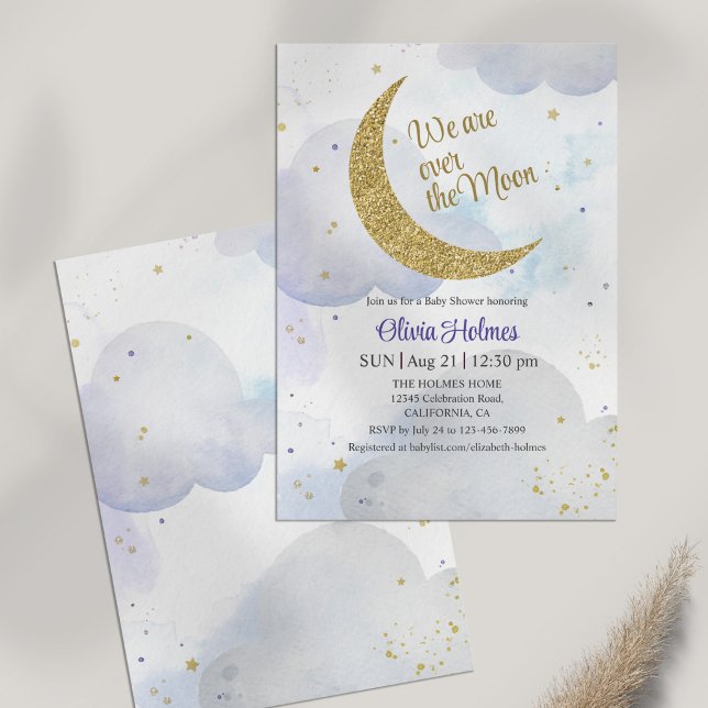 Convite para Chá de fraldas de lua com brilho ouro (Golden Glitter Moon Baby Shower Invitation on a white table)