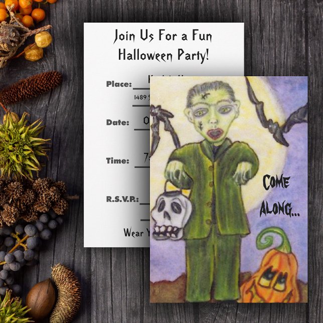 Convite para Dia das Bruxas Personalizado de Frank (Little Frankenstein with skull, pumpkin and bats in full moon on Halloween party invitations.)