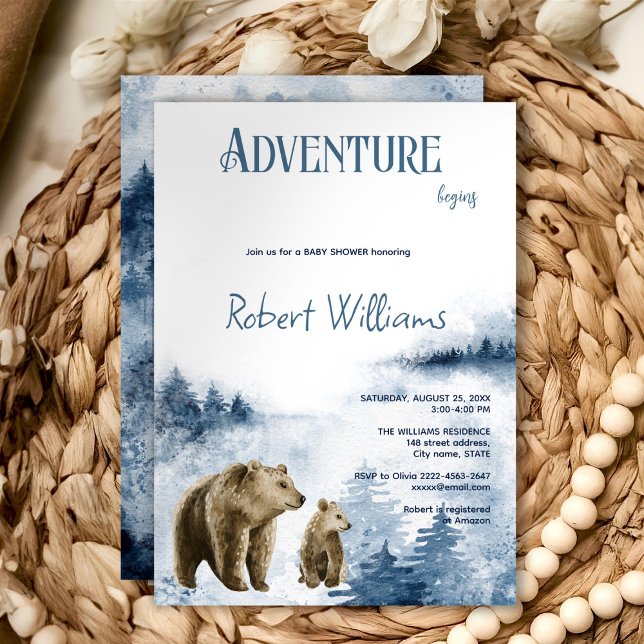 Convite para florestas de cor d'água de urso-mãe e (Adventure awaits watercolor foggy blue forest with bear baby shower invitation )