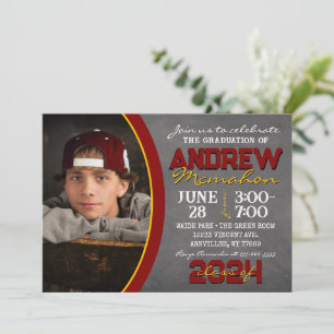 Convite para Graduação de Chalkboard em Maroon e D