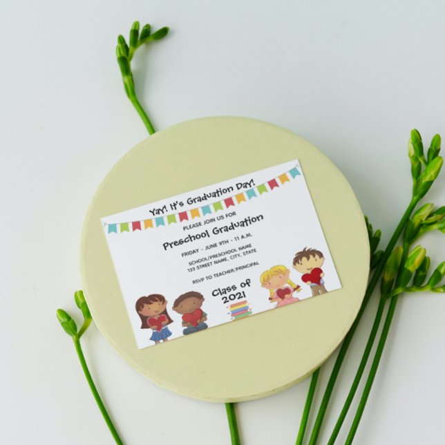 Convite para graduação pré-escolar (Criador carregado)