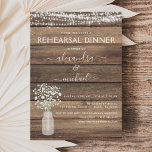 Convite para Luzes de Janto de Ensaios Russos de O<br><div class="desc">Budget Rustic Farmhouse String Lights and Baby's Breath Jar ReHearsal Janta Invations on Wood background - inclui uma bela e elegante tipografia com moderna Country Fazenda House Sparkle para a celebração especial do dia do casamento.</div>