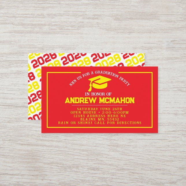 Convite para Mini Graduação de Graduação Vermelha  (Red & Yellow Graduation Cap Mini Graduation Invites for Friends, Team Mates or as Inserts!)