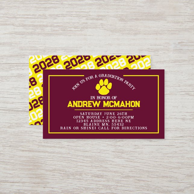 Convite para Mini Graduação de Impressão Pawprint  (Burgundy & Yellow Pawprint Mini Graduation Invites for Friends, Team Mates or as Inserts!)