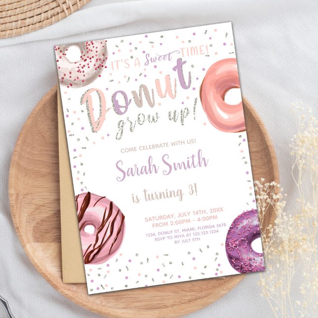 Convite para Partido de Sprinkle Moderno Editável (Donut Silver Shadow Donut Birthday Invitations)