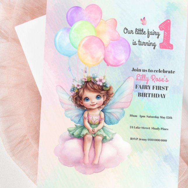 Convite para primeiro aniversario de fada, Fada nu (Fairy First Birthday Invitation featuring a sweet pastel coloured fairy on a cloud)
