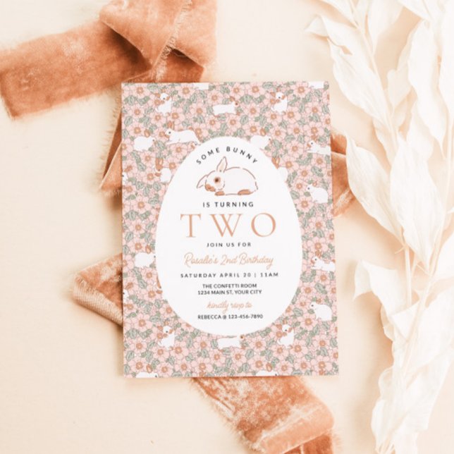 Convite para segundo aniversário de Coelhinhos de  (Girls Easter Birthday Party Invite)