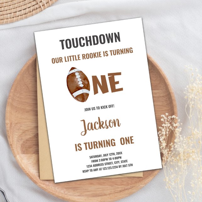 Convite para um primeiro aniversario de futebol de (One Touchdown Football Birthday Invitations)