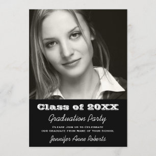 Convite preto e branco elegante da graduação