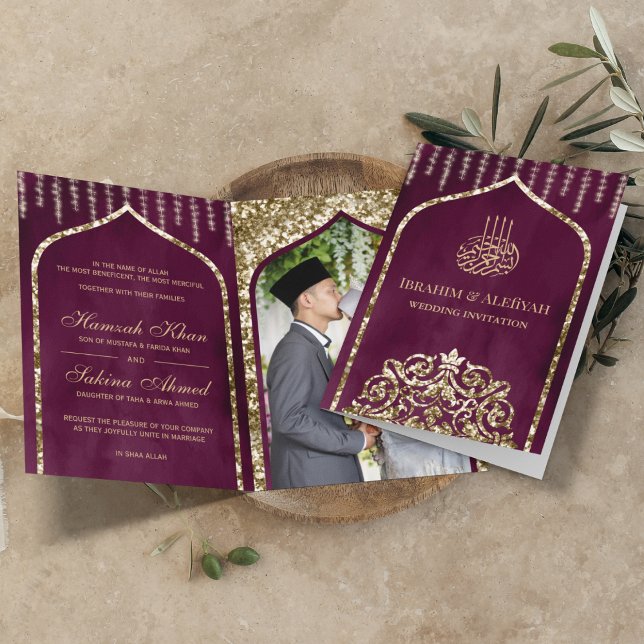 Convite Roxo Ameixa Dourado Vintage Arco Islâmico Casament (Criador carregado)